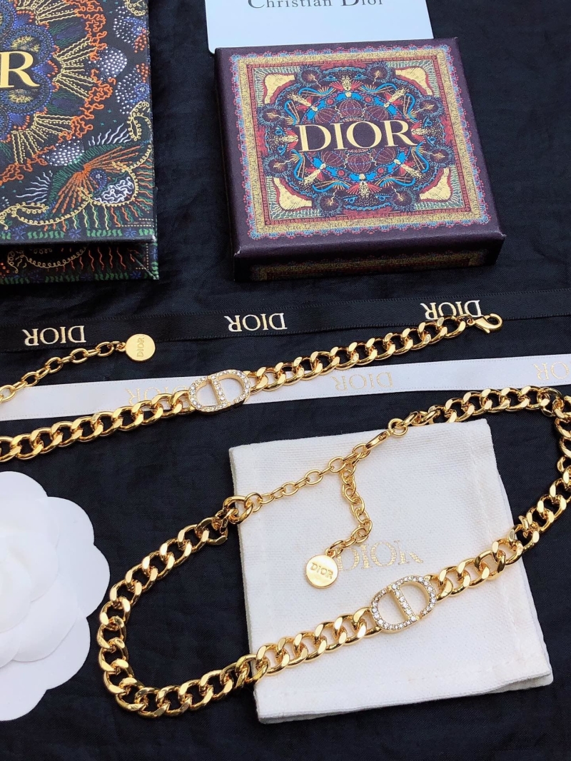 chr1st1an D10r necklaces